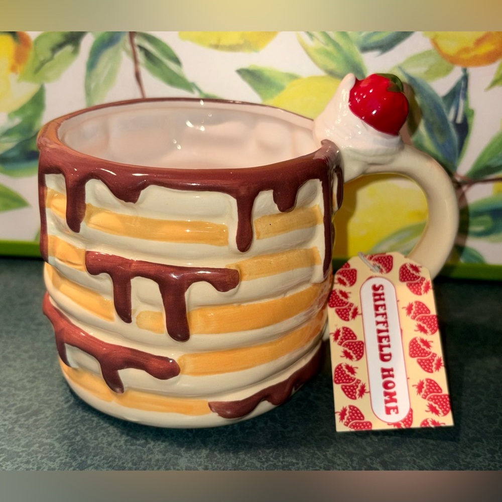 Sheffield Home Pancake Mug with Strawberry Detail NWT